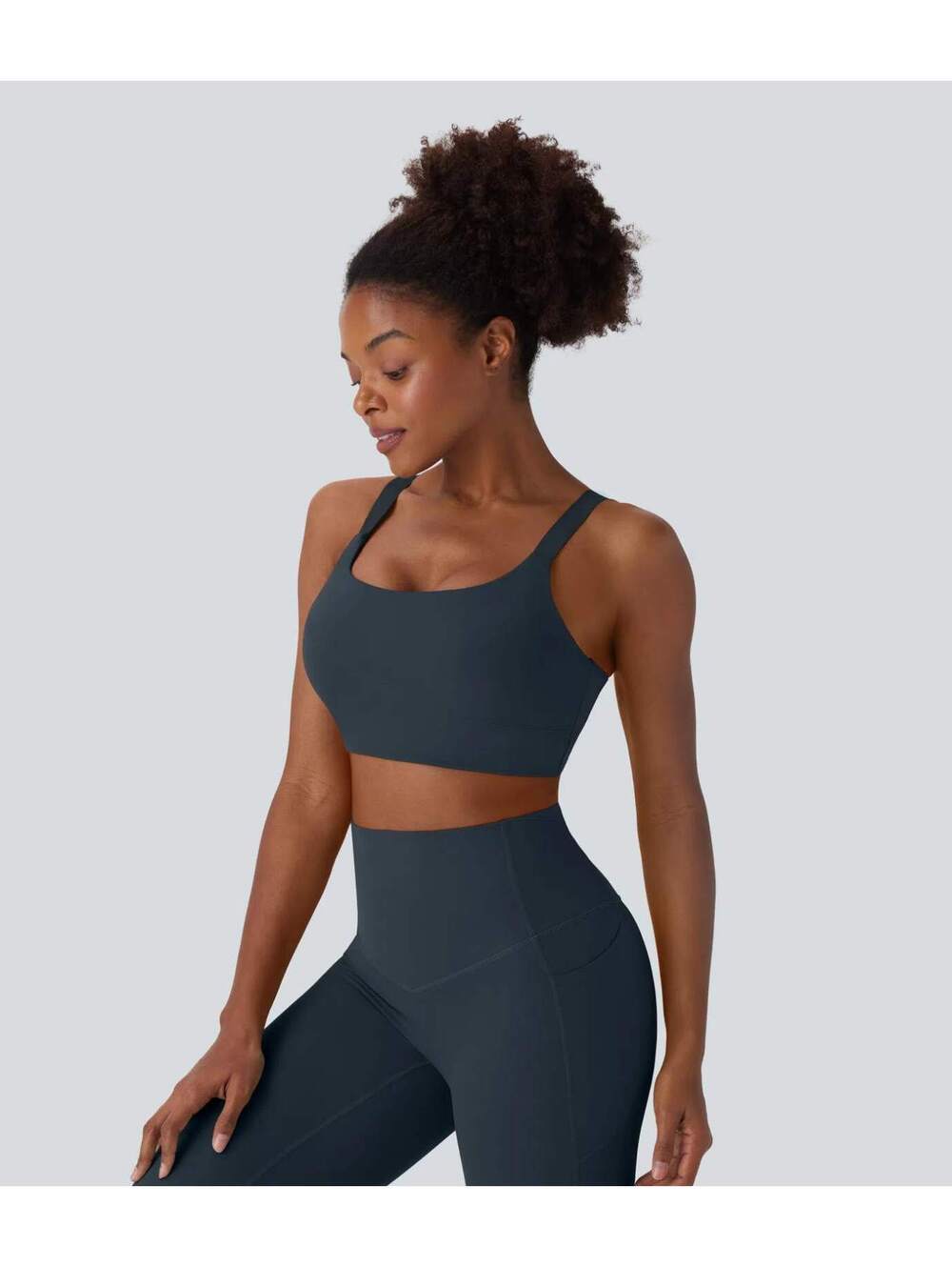 Halara UltraSculpt Medium Support Training Sports Bra Carbon Size Large